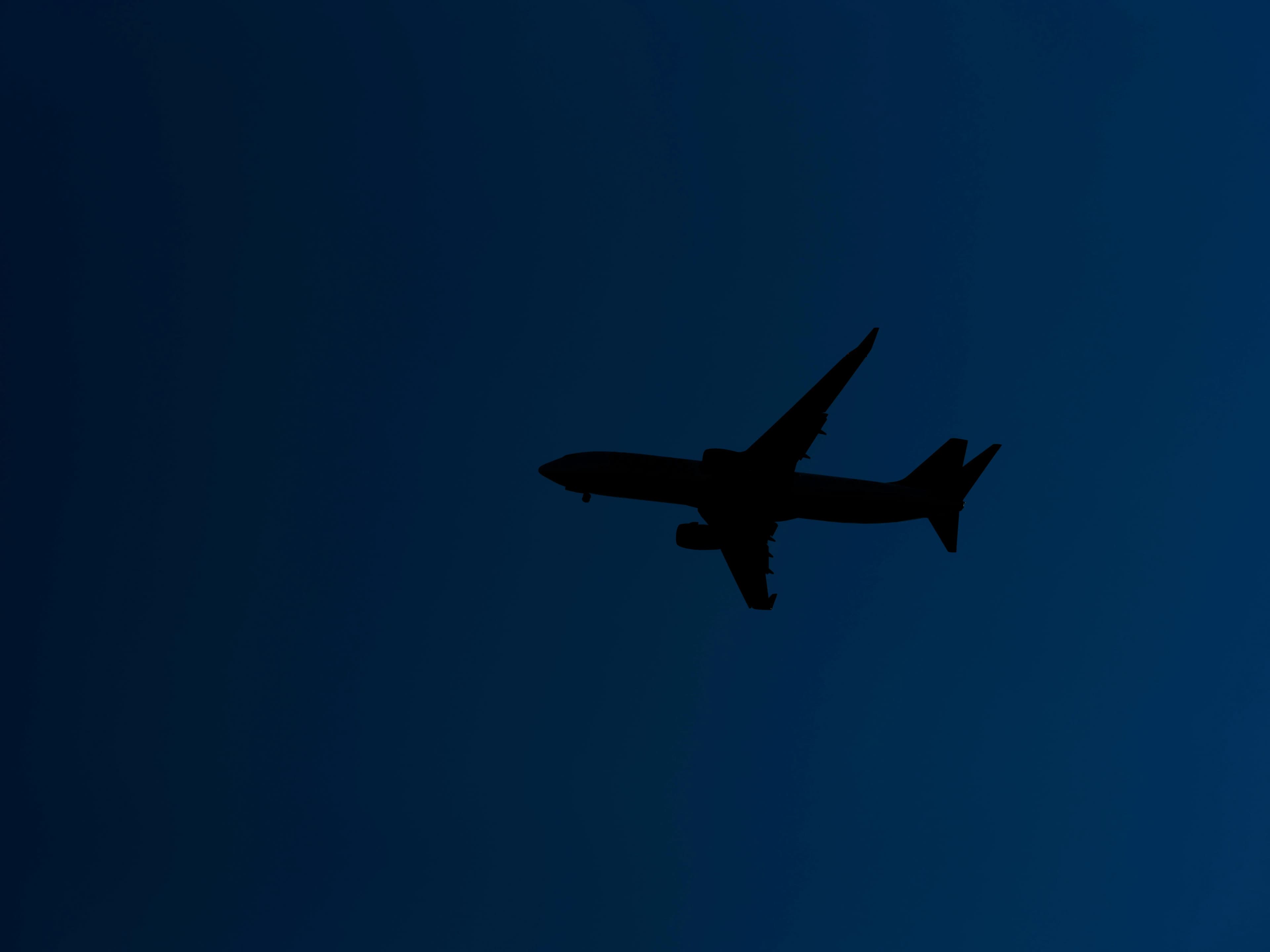 Was ist ein Red-Eye Flight? Alles über Nachtflüge, die du wissen musst