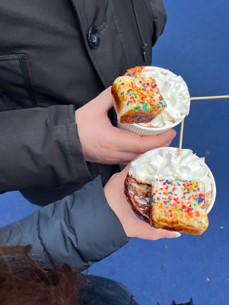 heisse-schokolade-am-bryant-park-new-york