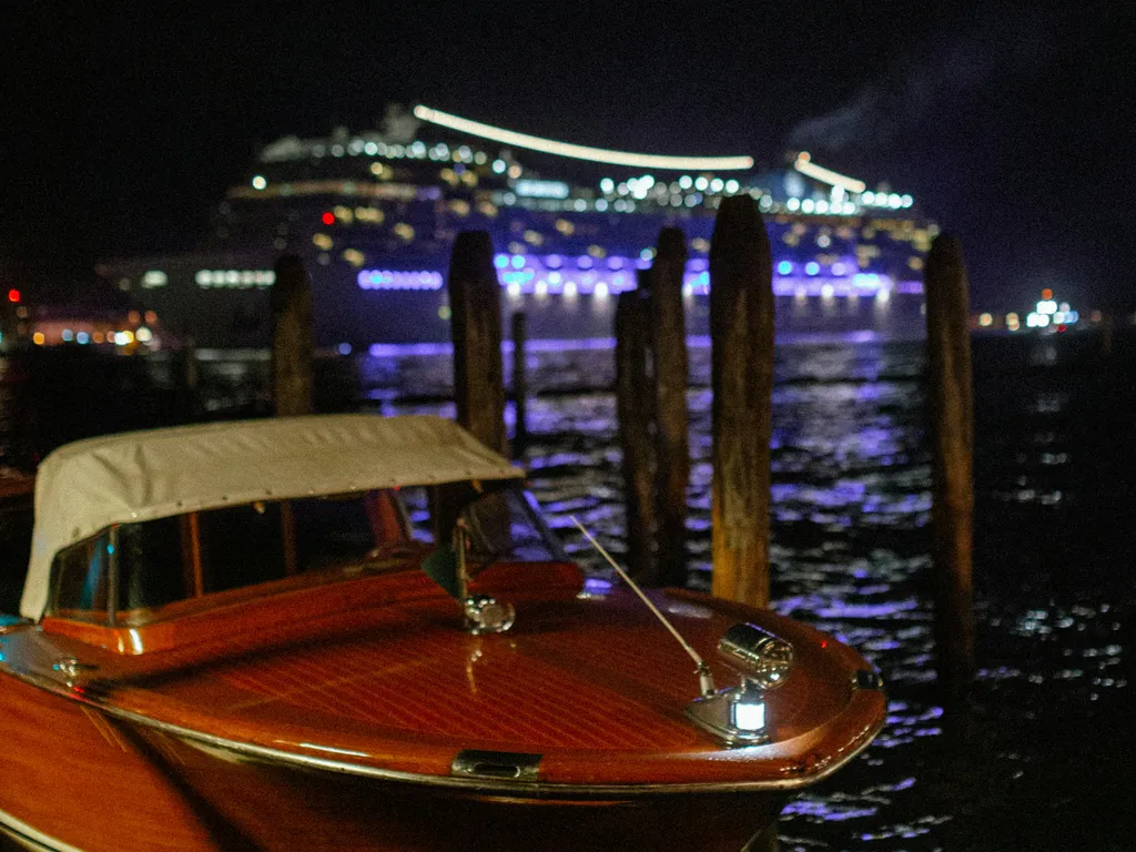 Illustration für Was ist Overtourism? - Definition und Auswirkungen von Übertourismus