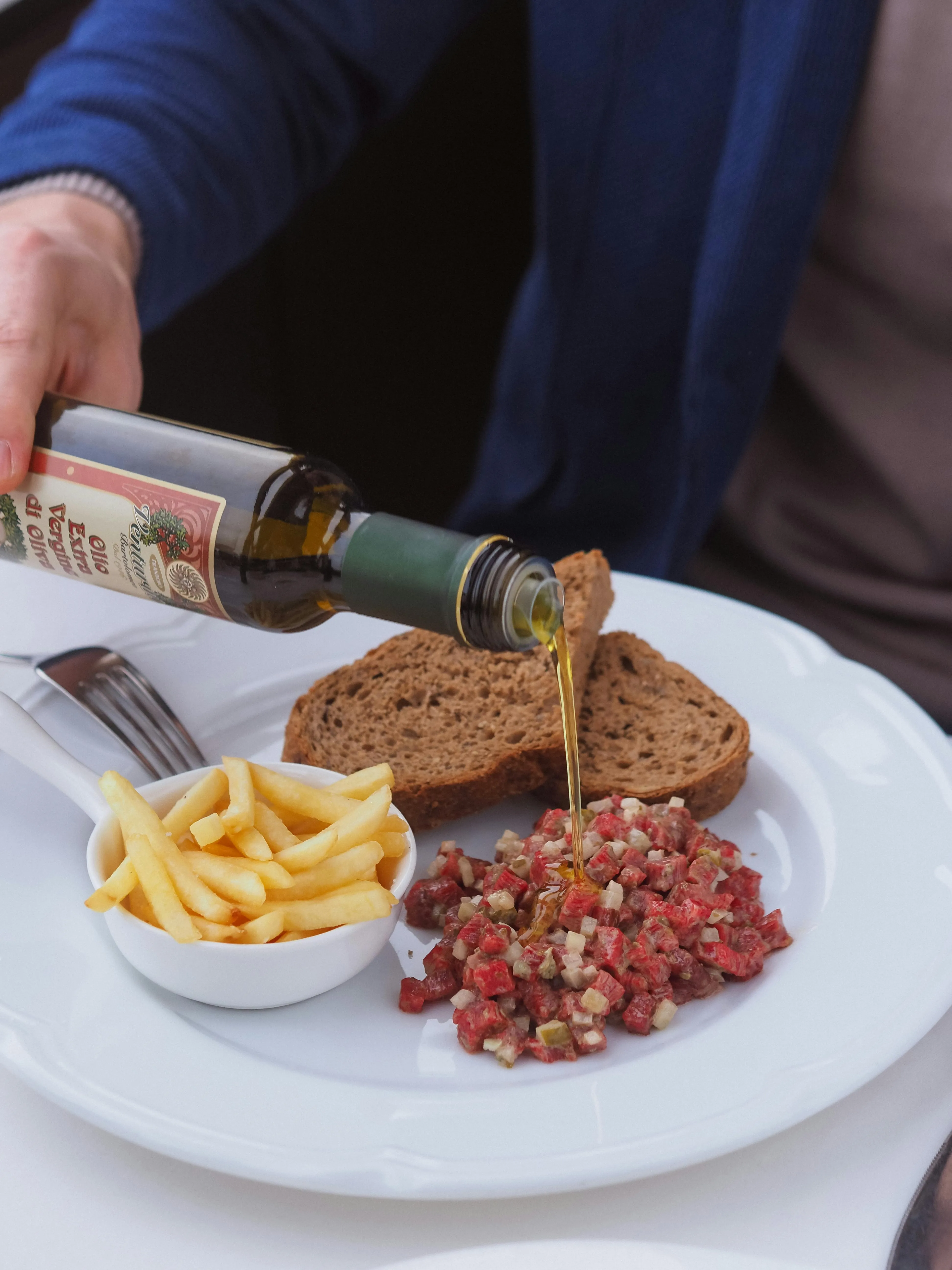 Illustration für Filet American – Die niederländisch-belgische Tatar-Spezialität